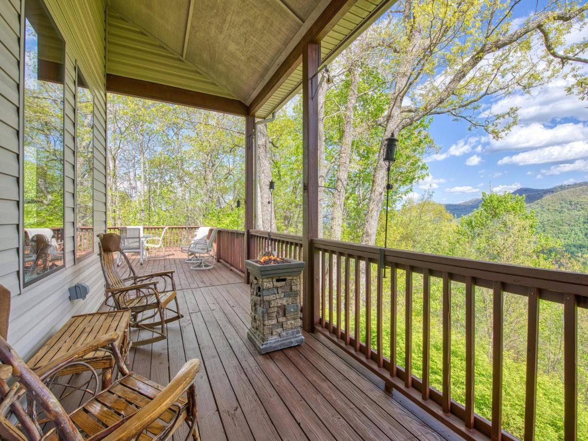 Bonnie View 21 - Amazing Smoky Mountain Retreat With Beautiful Scenic Views! Home Maggie Valley Exteriér fotografie