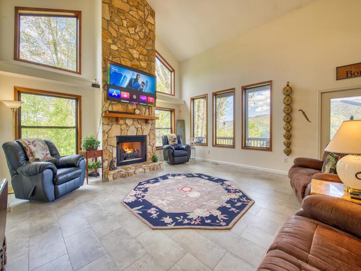 Bonnie View 21 - Amazing Smoky Mountain Retreat With Beautiful Scenic Views! Home Maggie Valley Exteriér fotografie